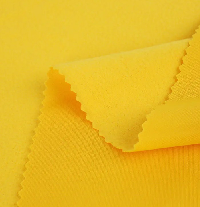 Superpoly Knitting Tricot Brushed Fabric: Der sanfte Touch einer revolutionären Textiltechnologie