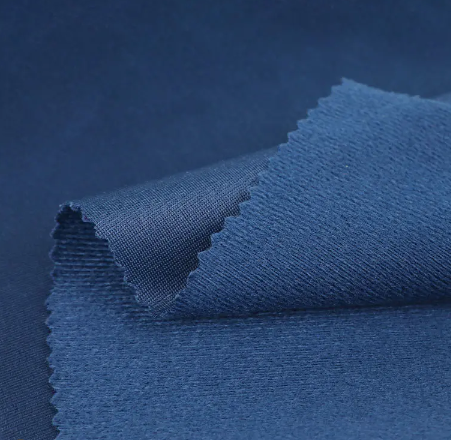 100% Polyester Stoff: Eine Kombination aus Mode und Praktikabilität